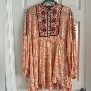 Anthropologie Claudia Embroidered Babydoll Tunic. Flowy. EUC! Size XS.